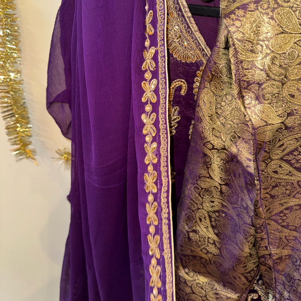 Elegant Purple and Gold Embroidered Women's Top - Picture 5 of 5